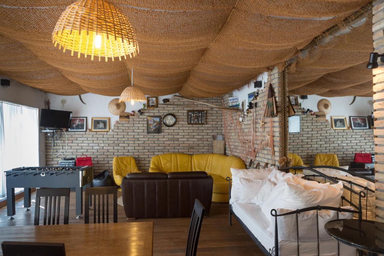 Resort Haus Toma Цезарица Екстериор снимка