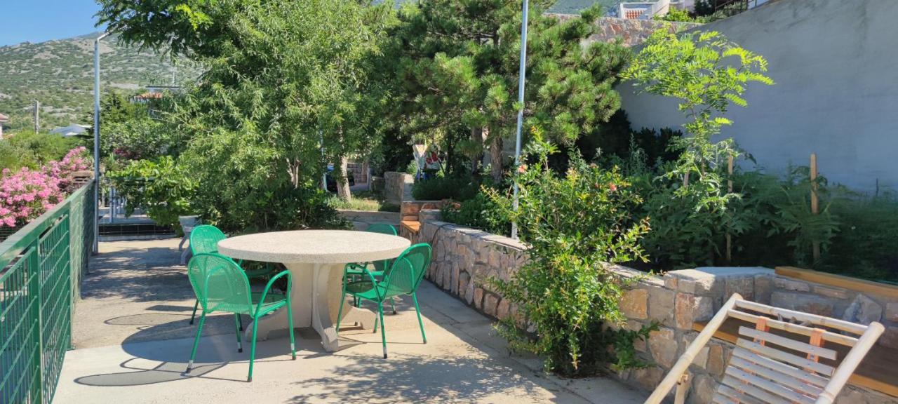 Resort Haus Toma Цезарица Екстериор снимка