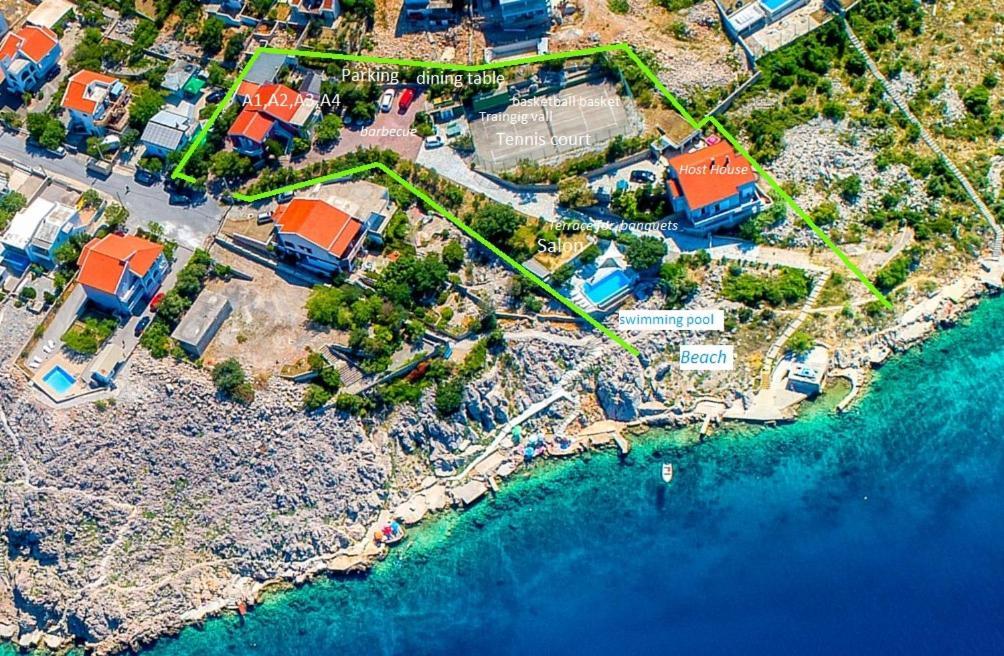 Resort Haus Toma Цезарица Екстериор снимка