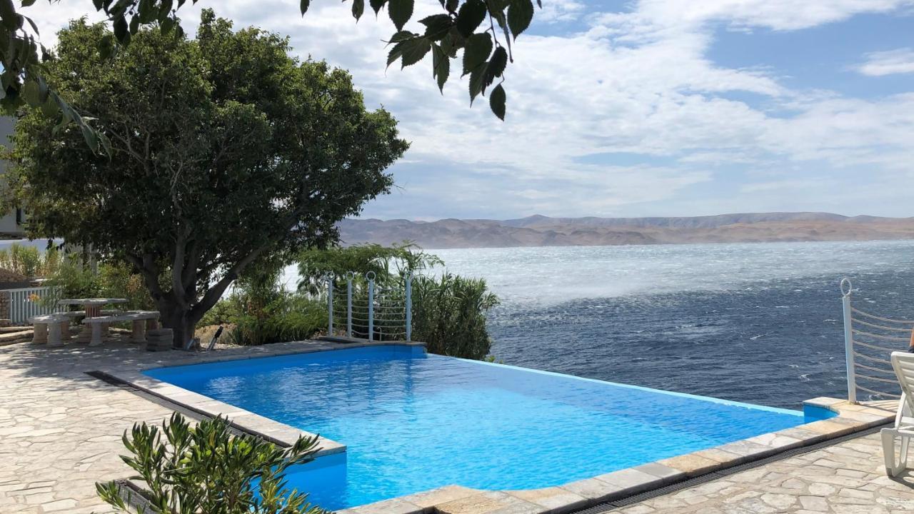 Resort Haus Toma Цезарица Екстериор снимка