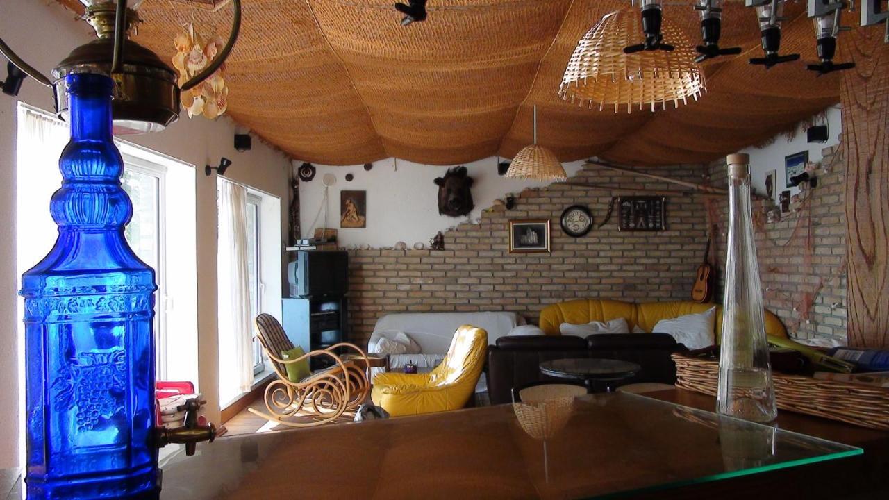 Resort Haus Toma Цезарица Екстериор снимка