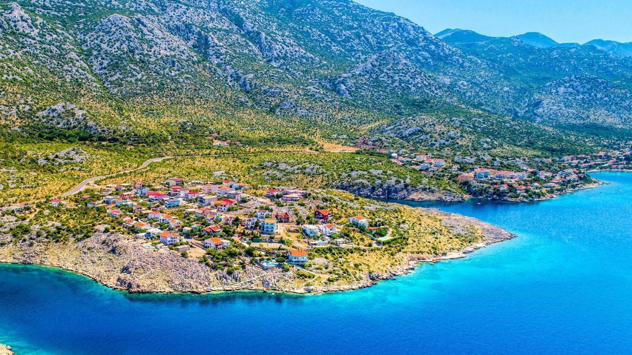 Resort Haus Toma Цезарица Екстериор снимка
